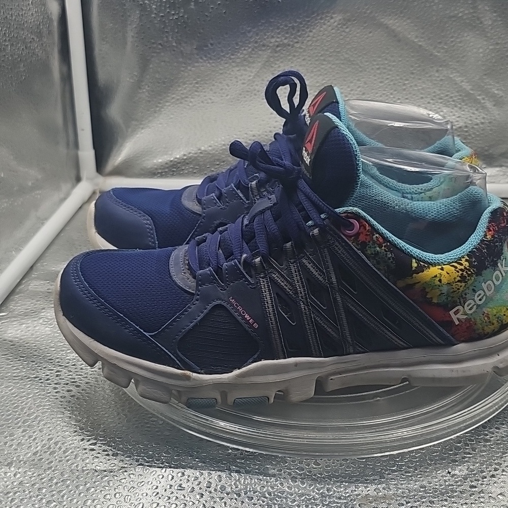 A Blue Reebox Sz8 - Picture 2 of 7